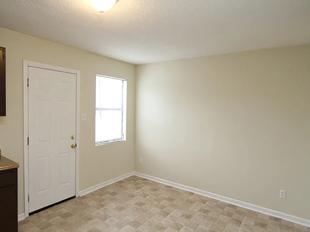 4206 Delbert Ave Unit C.D.JPG