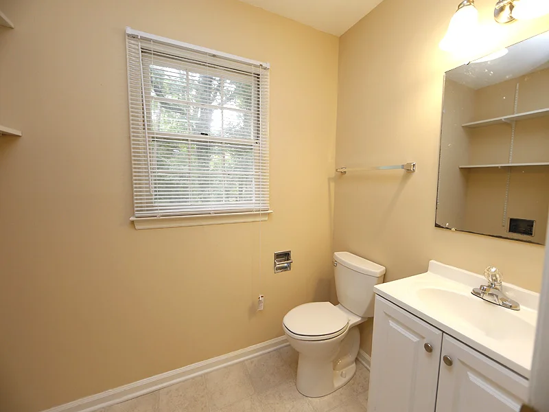 2803 Legion AveE.JPG