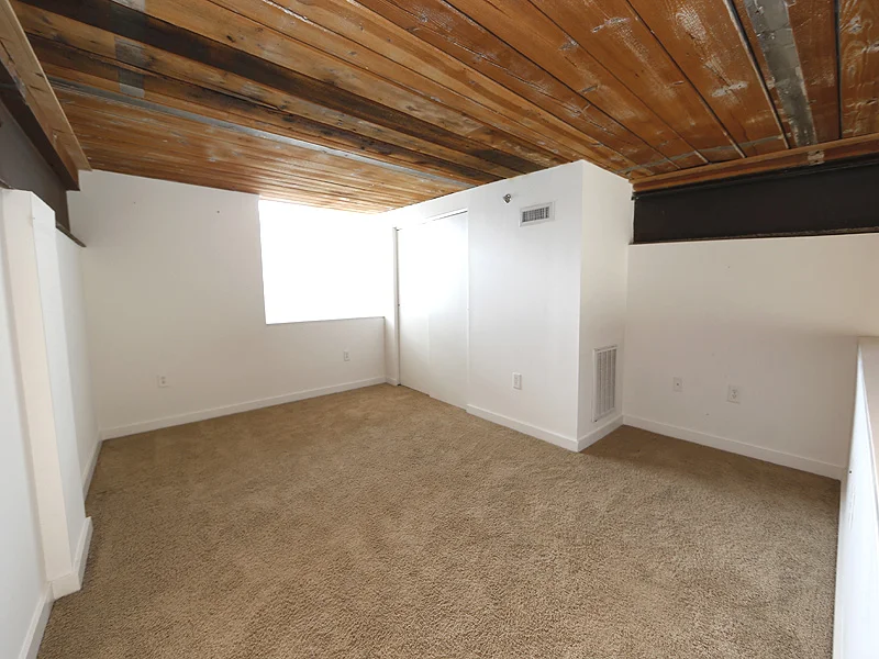 807 East Main StY.JPG
