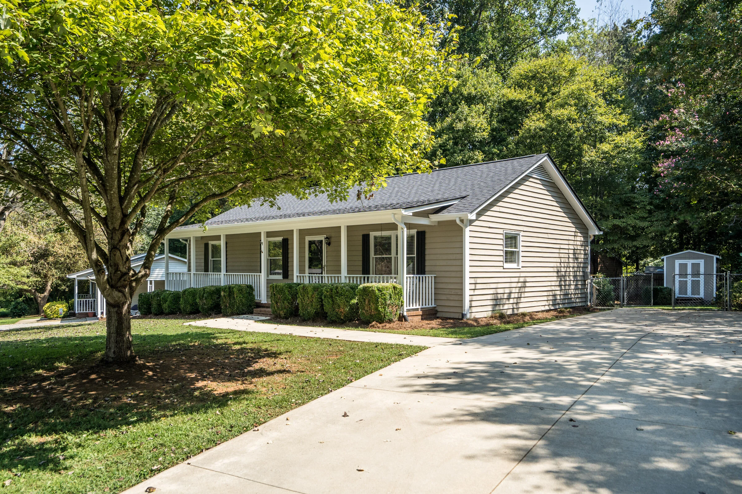 1008 Carr Street-30.jpg