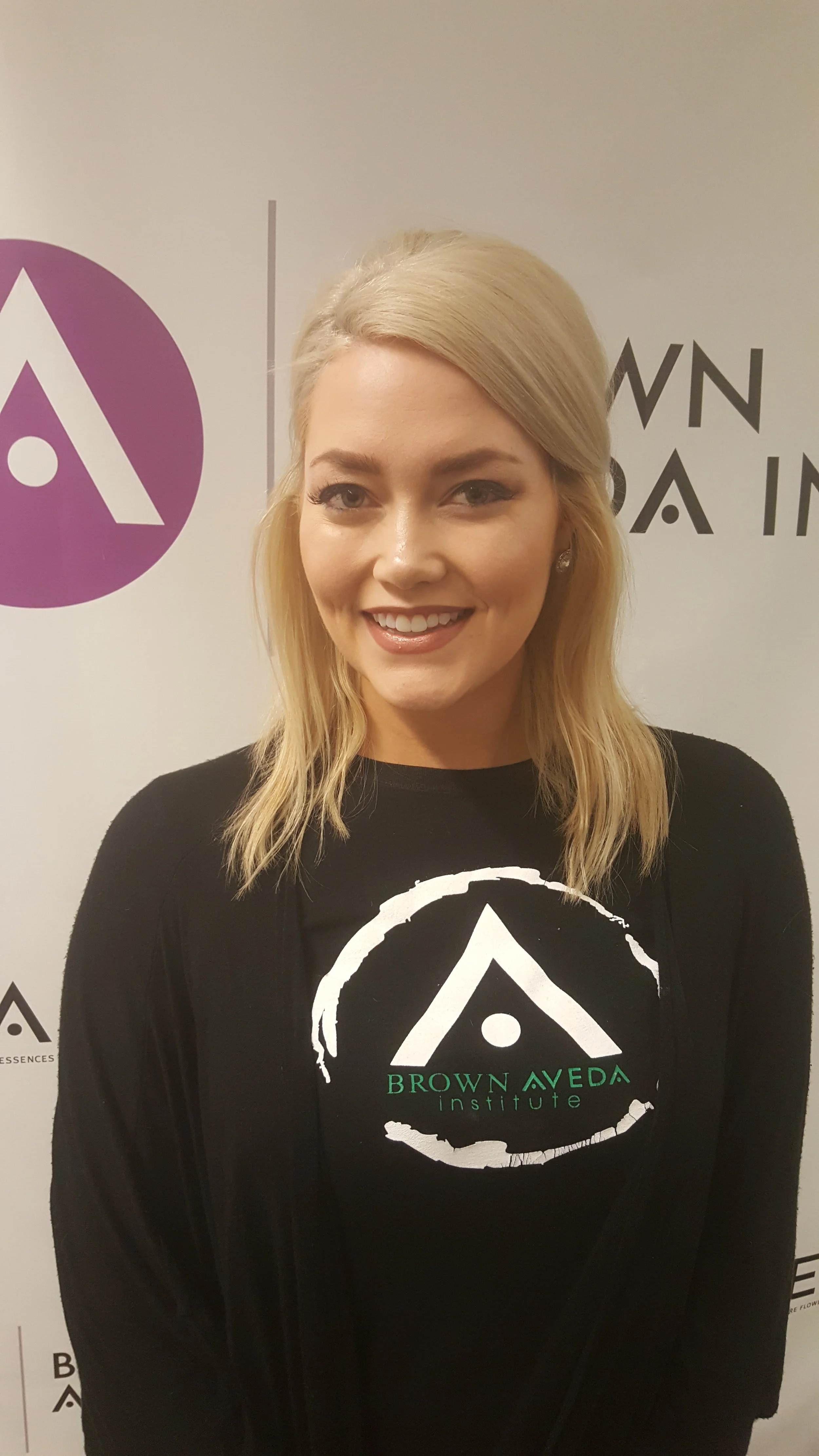 Maggie Conlin – Cosmetology