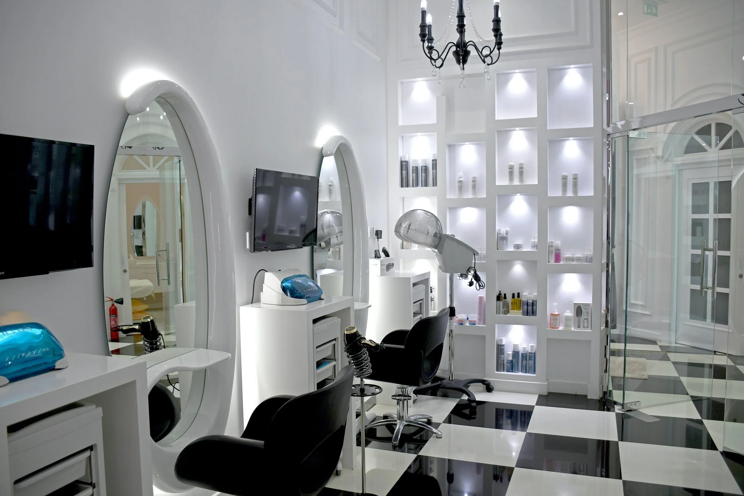Studio M Salon is Hiring