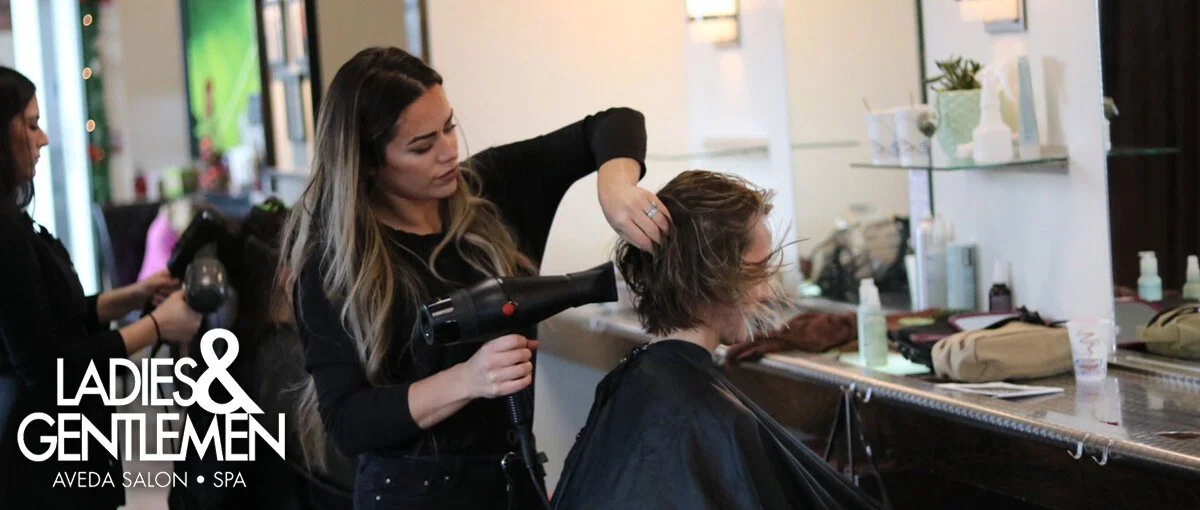 Ladies & Gentlemen Salon and Spa is Hiring a Customer Coordinator
