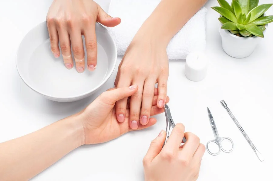 Openings at Dolce' Med Spa, Organic Salon & Salt Room