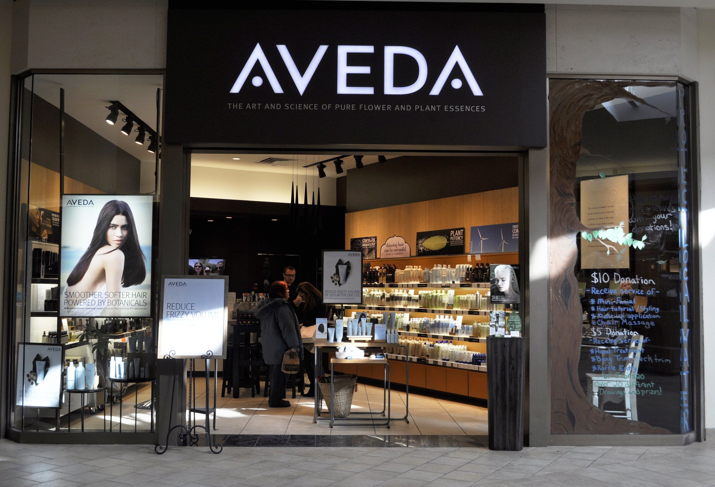 Hiring Team Leader at Aveda Experience Center at Summit Mall