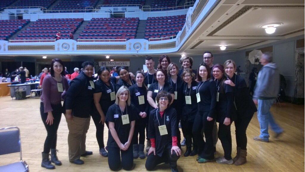 Students Help the Needy at the Homeless Stand Down 2015