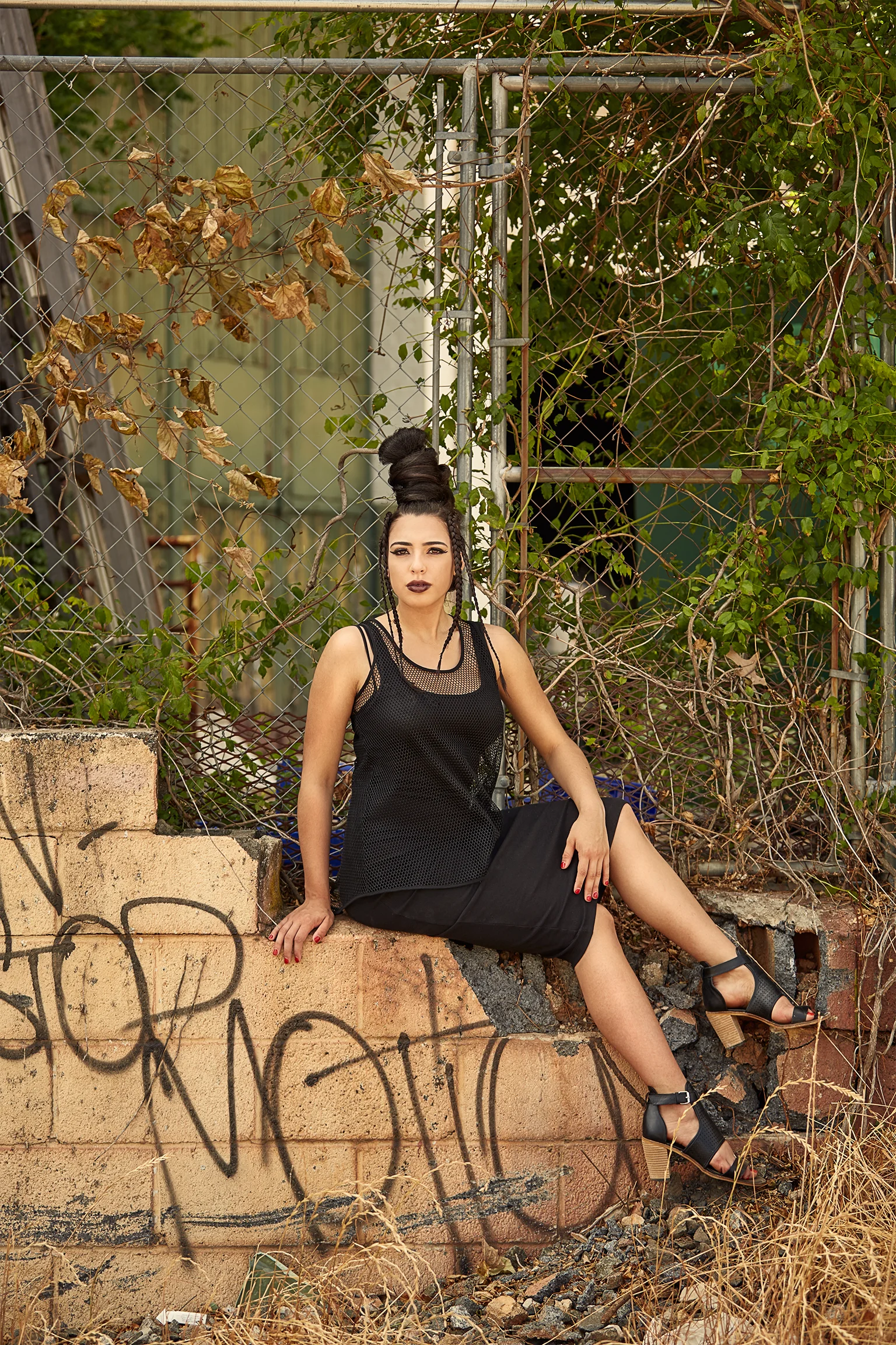 _RNE2090Edgy-Fashion_N,2015_Raleigh_NC_ErnestoSue13.jpeg