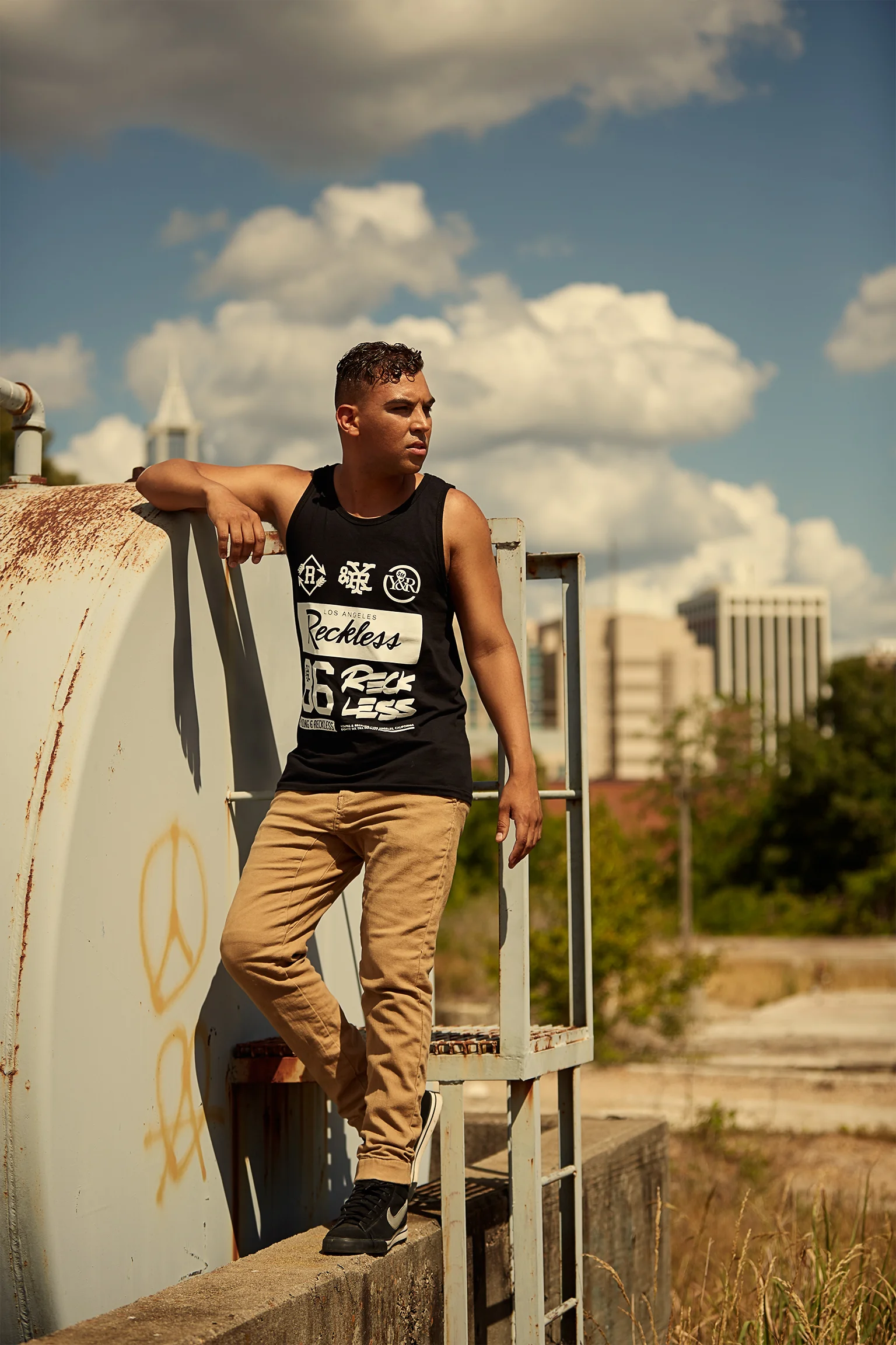 _RNE2117Edgy-Fashion_N,2015_Raleigh_NC_ErnestoSue20.jpeg