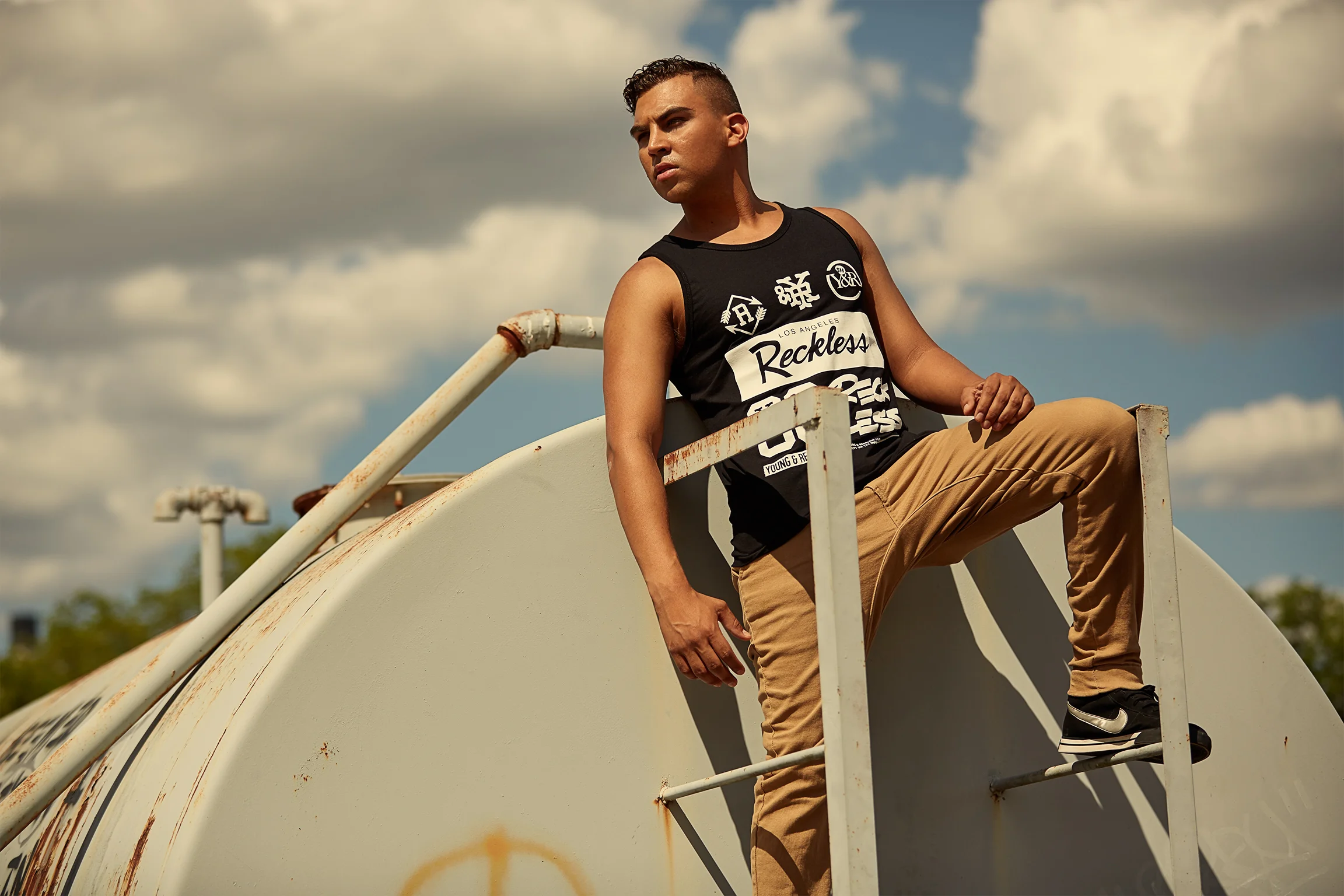 _RNE2129Edgy-Fashion_N,2015_Raleigh_NC_ErnestoSue24.jpeg
