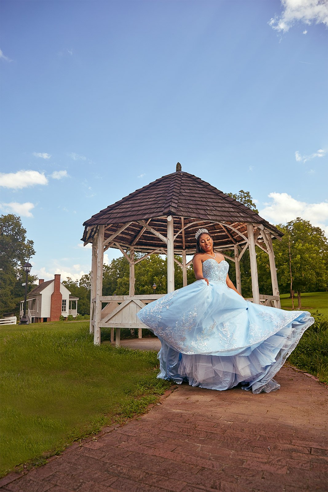 SUE_2057-ErnestoSue-Raleigh-Photographer.jpeg