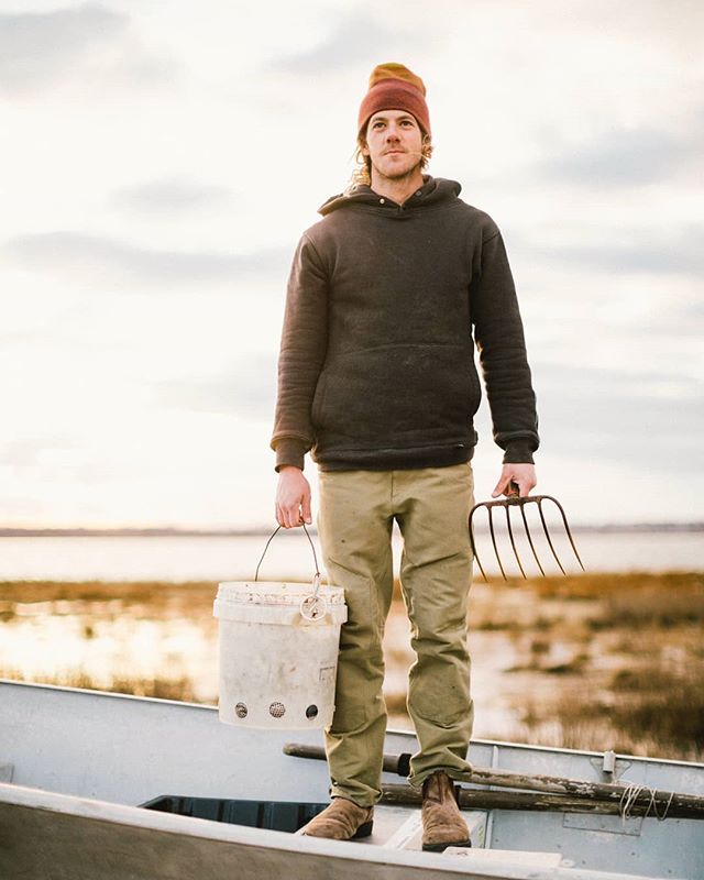 @ma_doublet ready for some clamming in his @1620usa work wear.