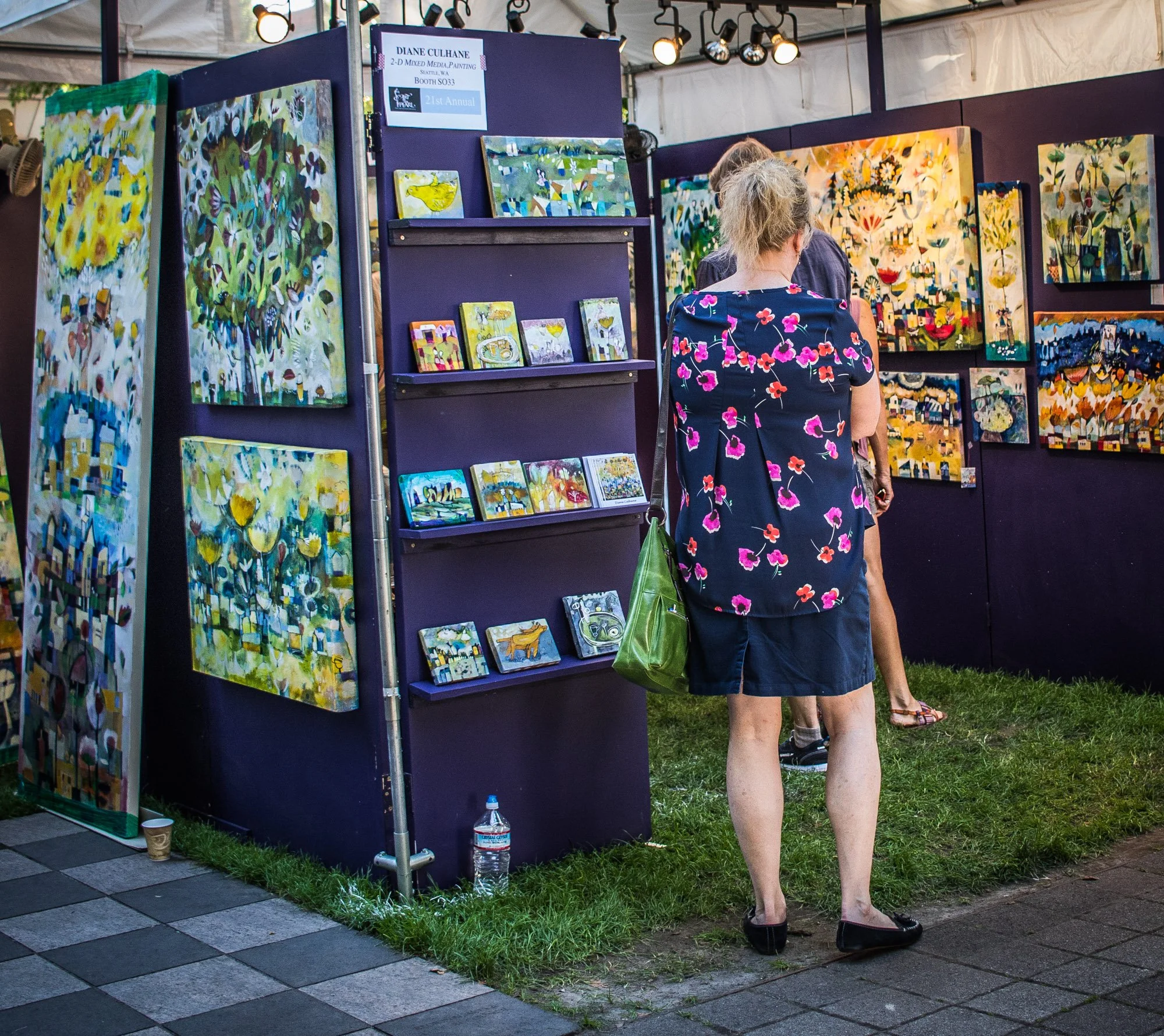 BOOTH SHOTS - MEDIUM4.jpg