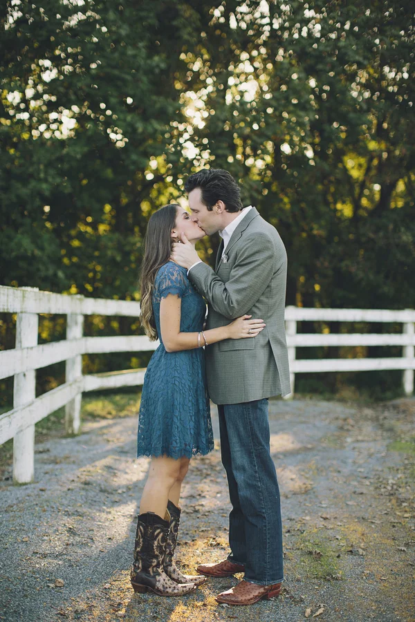 Arnold_Clift_Brooke_Courtney_Photography_RyanKailaEngaged048_low.jpg