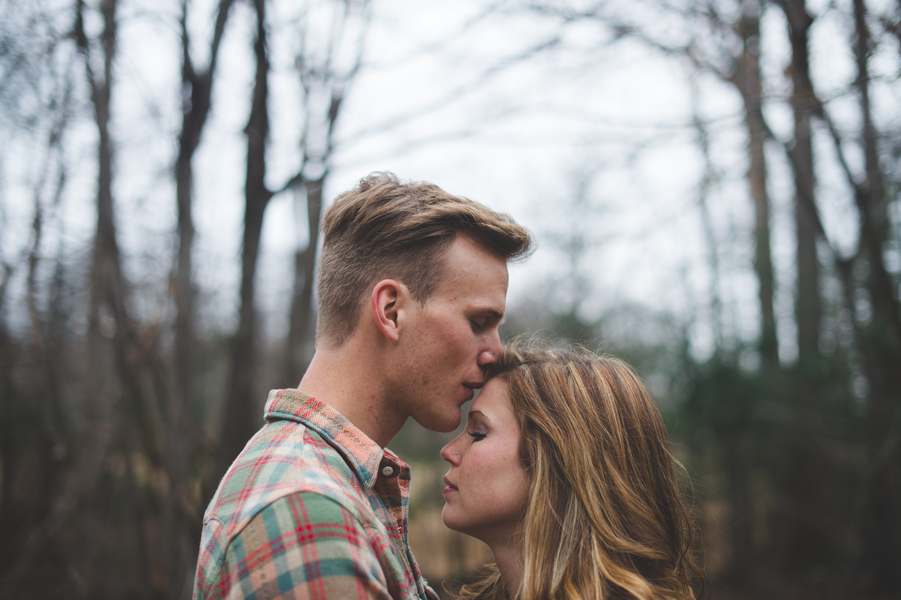 Parascand_Souders_JESSICA_OH_PHOTOGRAPHY_joshandkaitlinengaged41_low.jpg