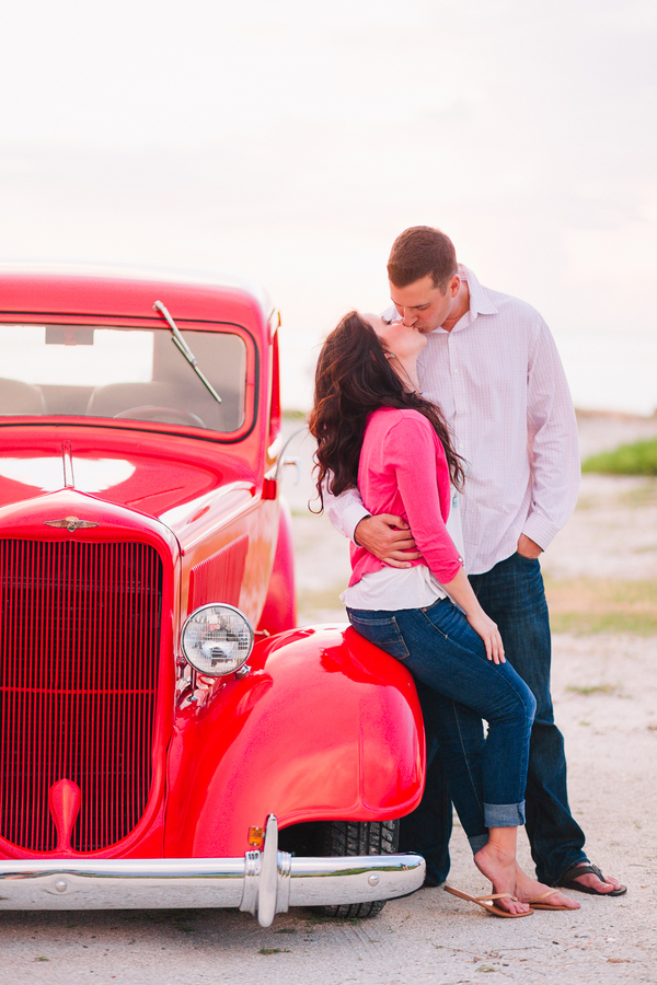 Lose_Hissam_Hunter_Ryan_Photo_southseasislandresortweddingphotographercaptivasouthseasbeachengagementphotographyhunterryanphoto3977_low.jpg