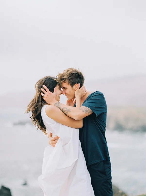 __LoveinPhotographs_041001_0_low.jpg