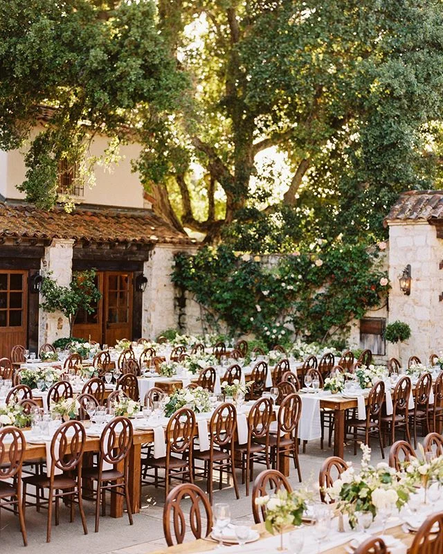 Playing catch up after a long weekend at the US Open and this stunner hit the inbox from @jen_rodriguez ✨👌🏼 such an amazing vendor team for the sweetest couple inside and out #eievents