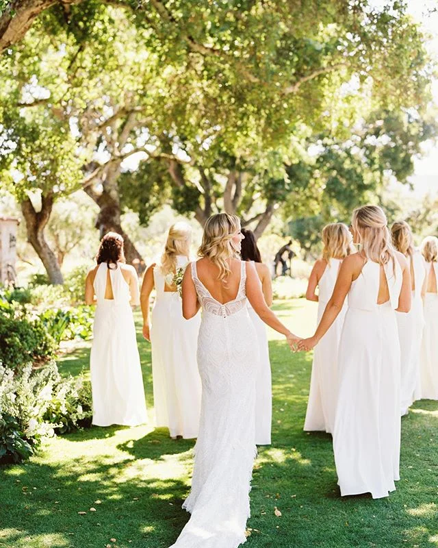 s i s t e r s ✨ so much magic from this day - and the gown was one of our very favorite details 📷 @jen_rodriguez #holmanbride