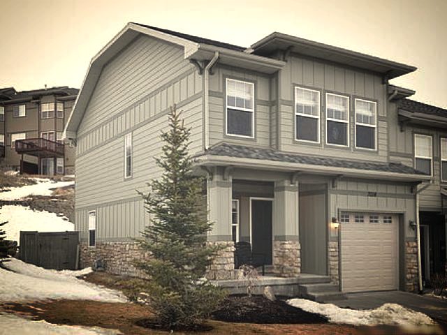 MLS# 1146993 List Date 3/13/2013 2084 square feet--3 bed / 3 bath 2014 East Stoneleigh Drive #35 Draper, Utah 84020 Call Reed at 801-859-5057 to get more information and make an appointment to see this home today. >>Click here for LIST PRICE and more information . Listing Brokerage: Chapman Richard & Associates