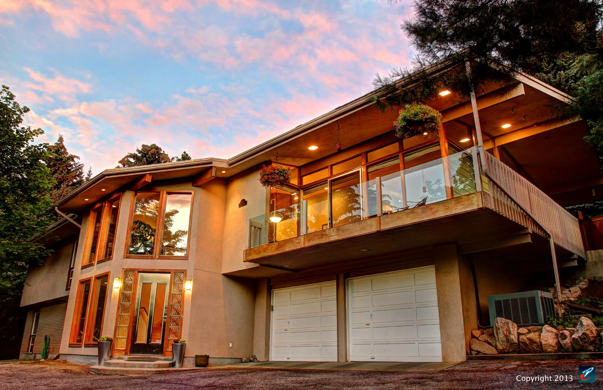 List with me and you'll get professional photography to showcase your home that sets it apart from local competing properties.