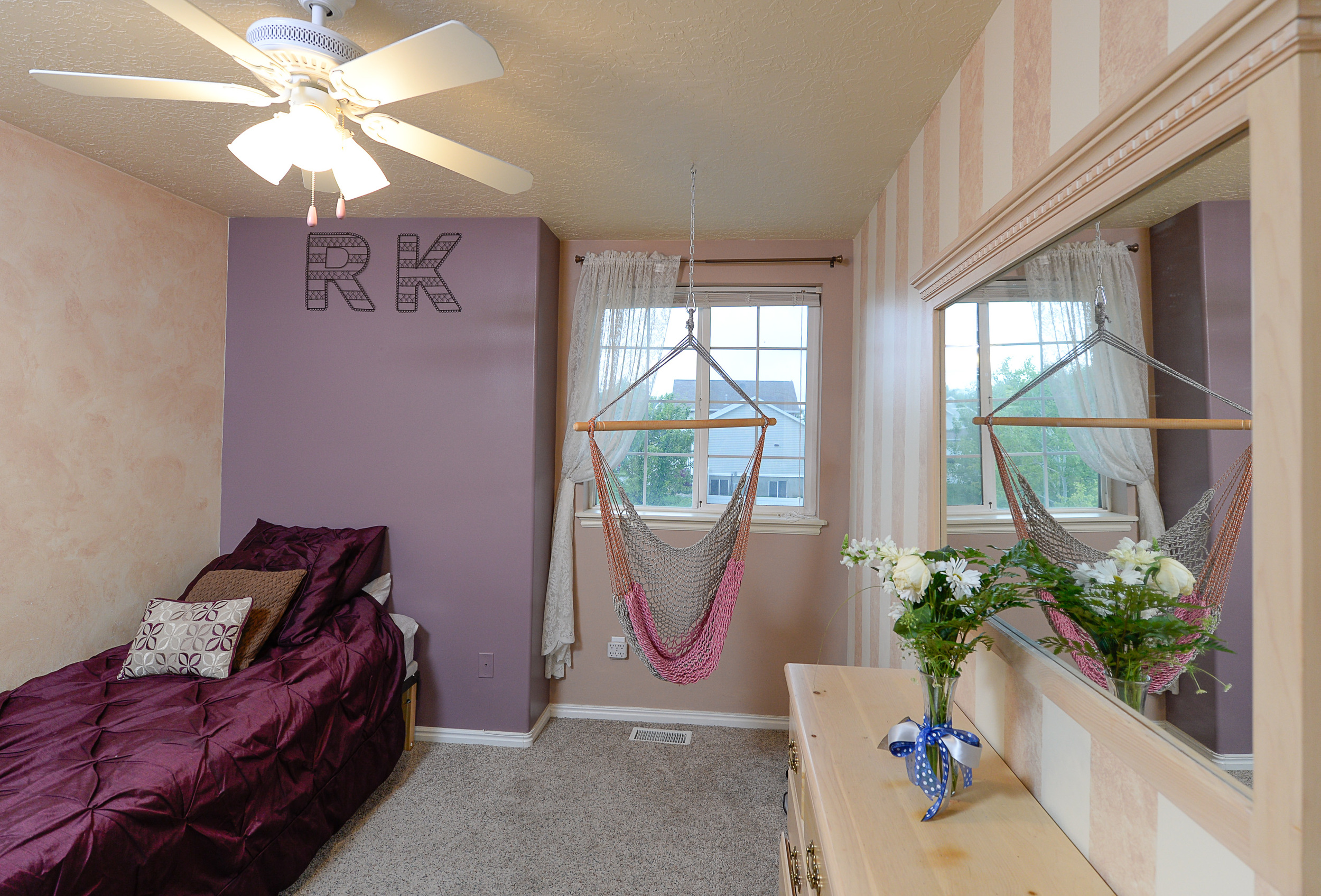 Purple bedroom.jpg