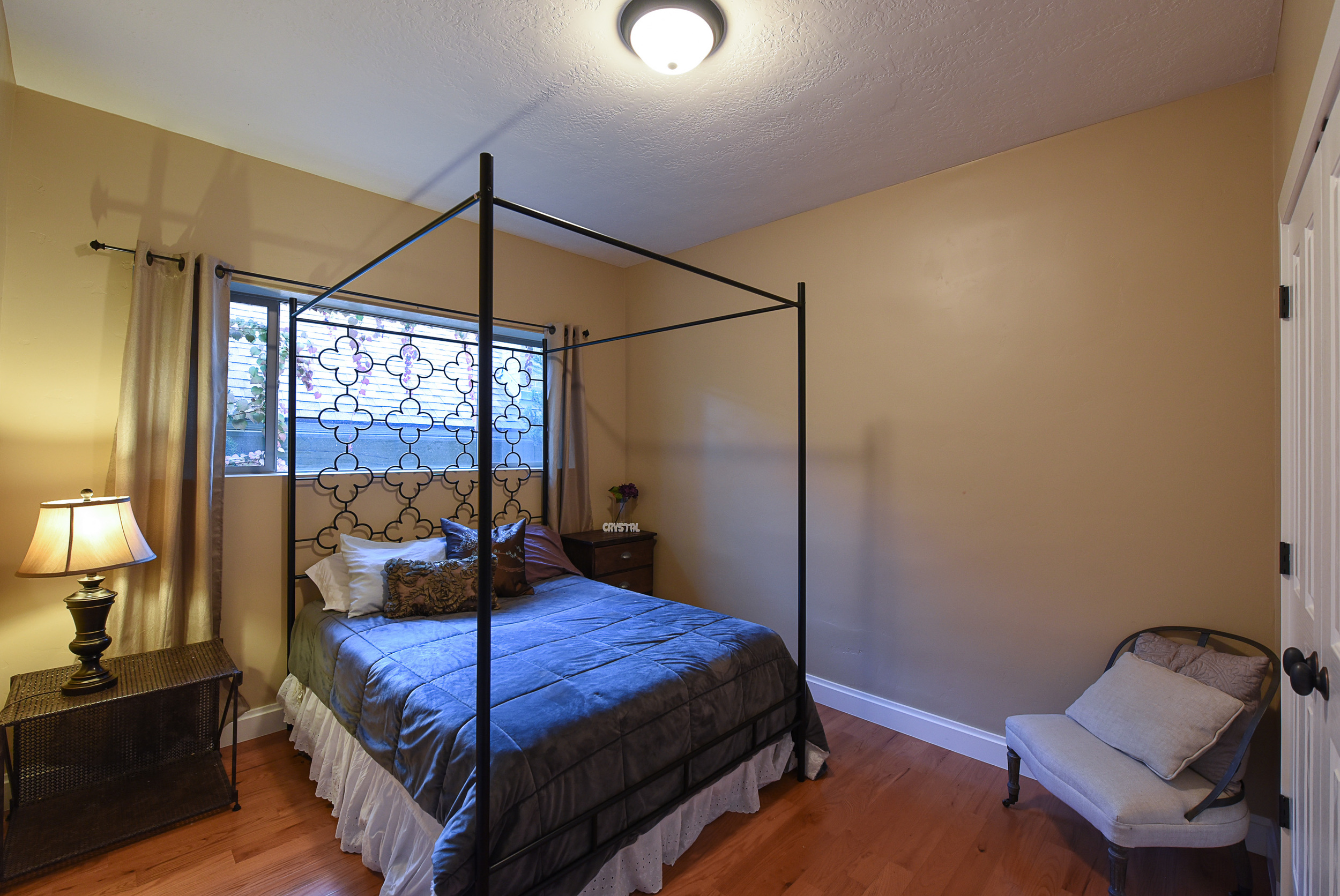 Bedroom2.jpg