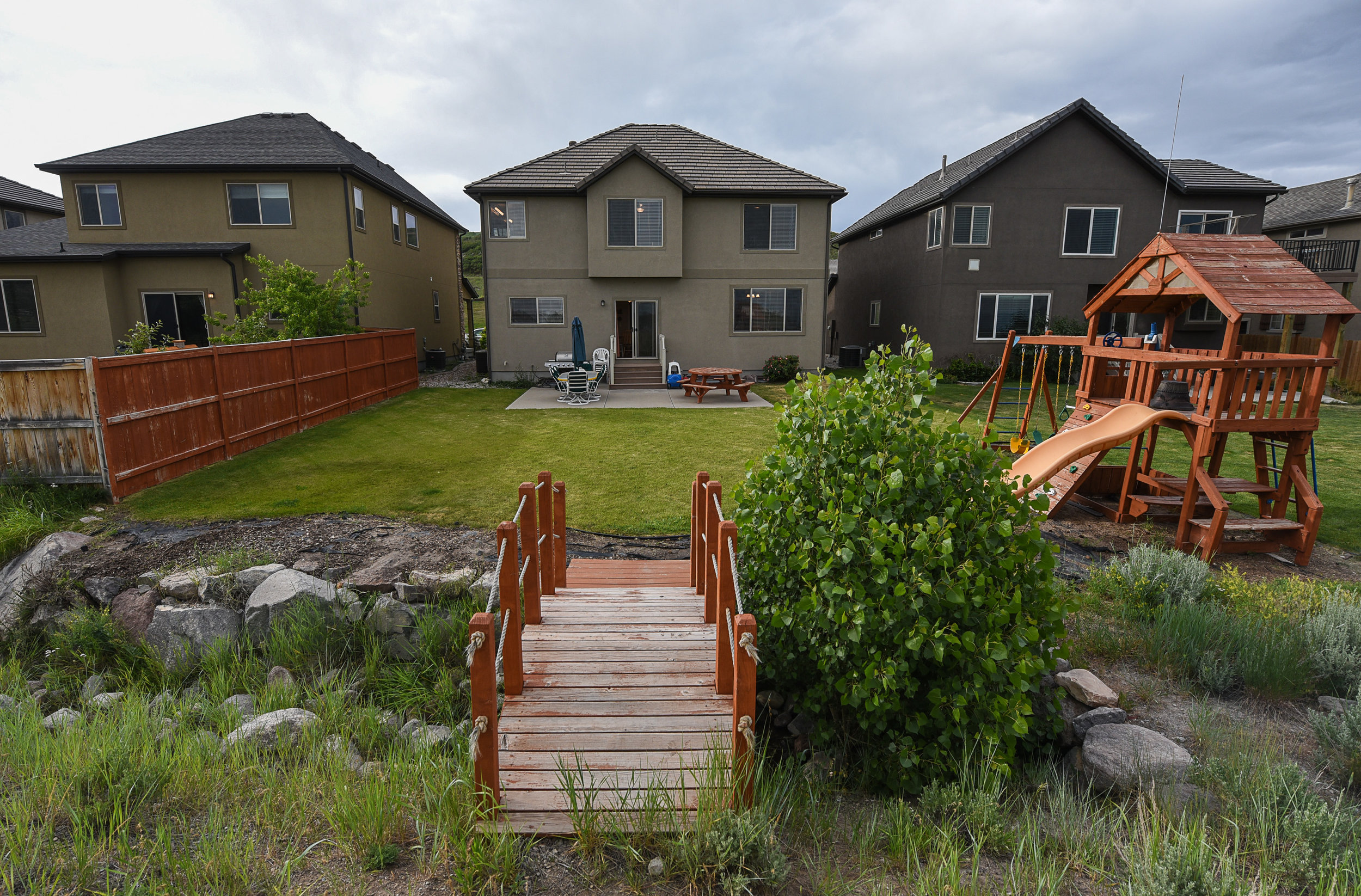 backyard1.jpg