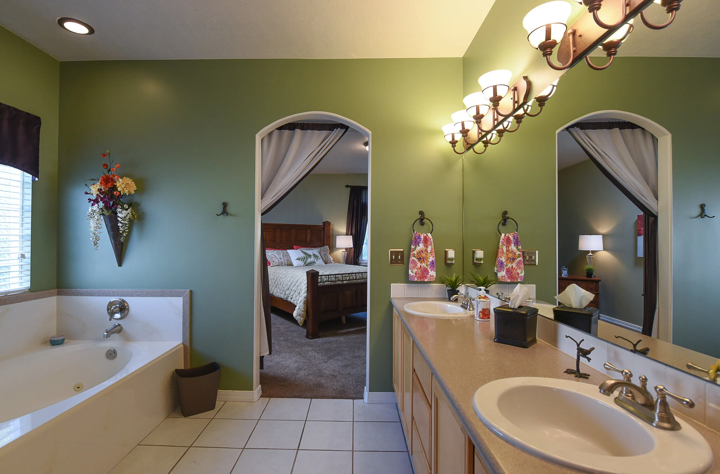 masterbath2.jpg