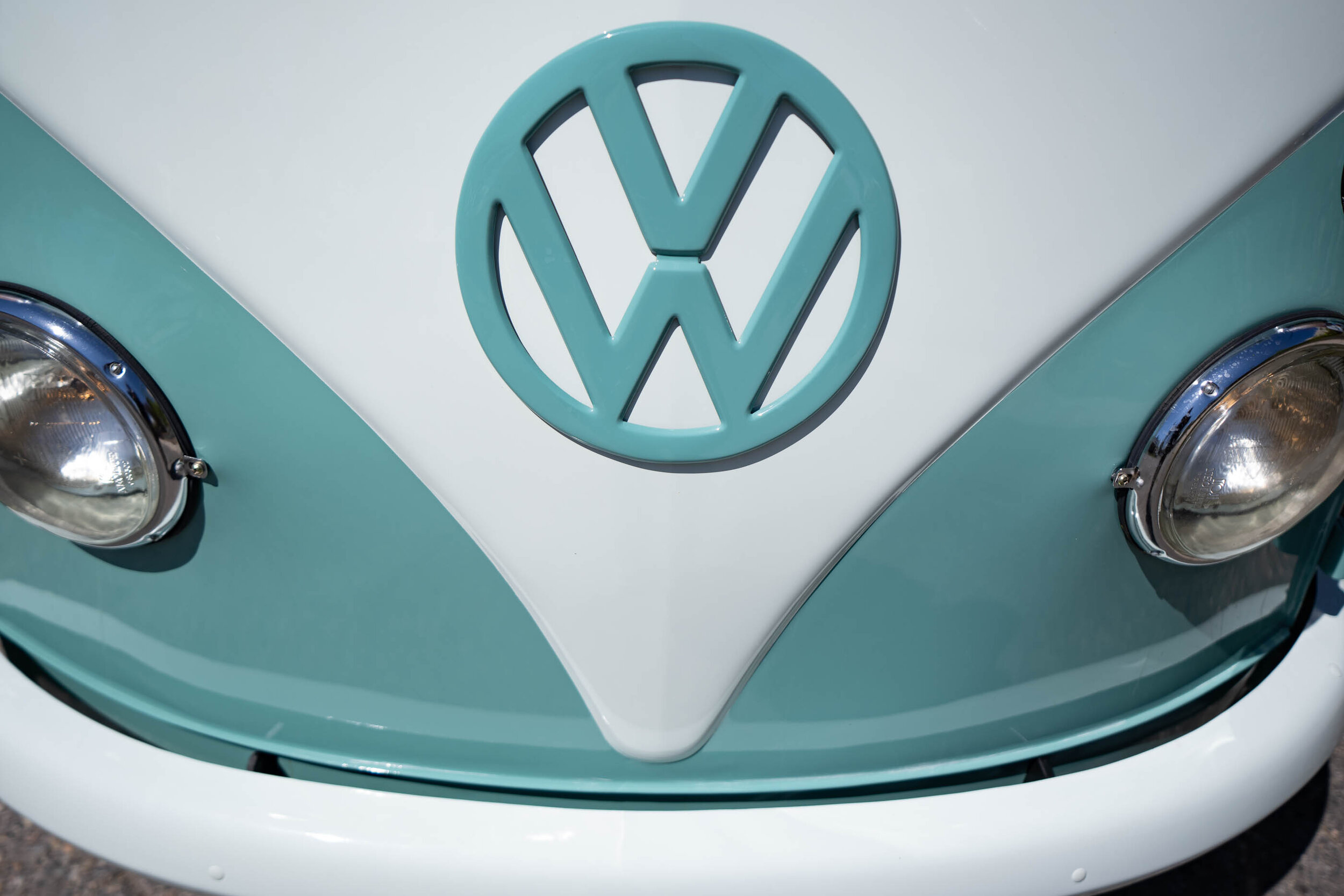 VW logo wide.jpg