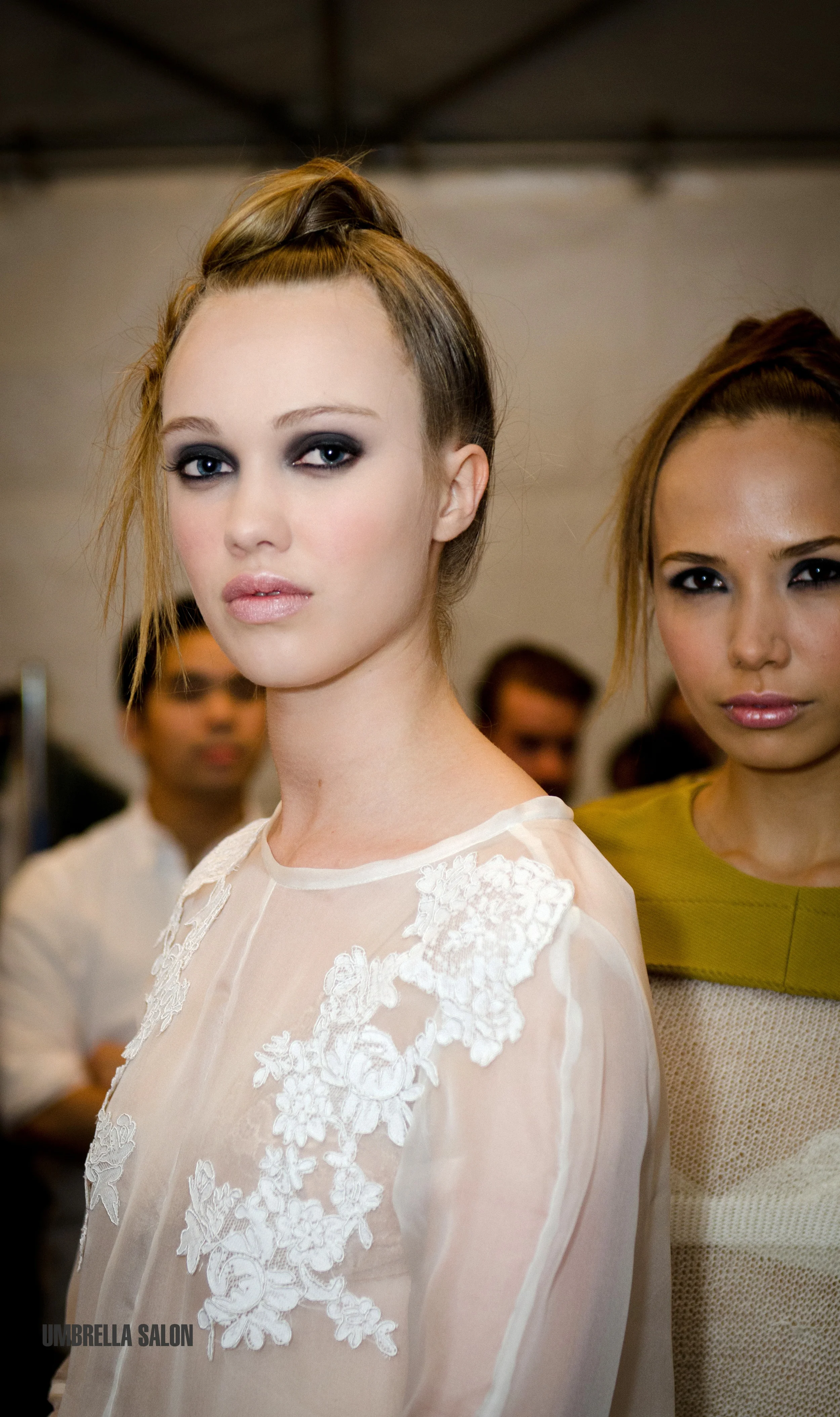 CCA_BACKSTAGE-9562_pp001.jpg