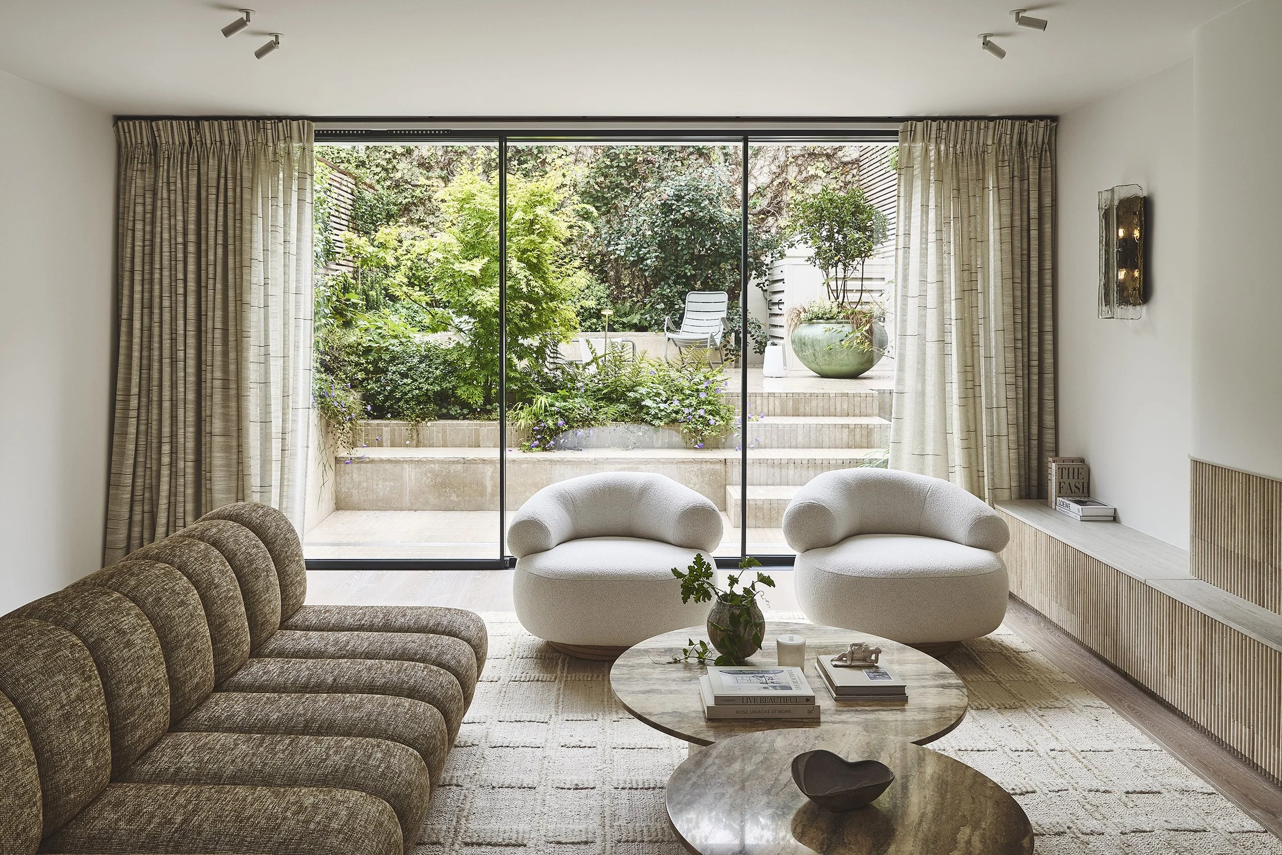 Carlyle Square  169.jpg