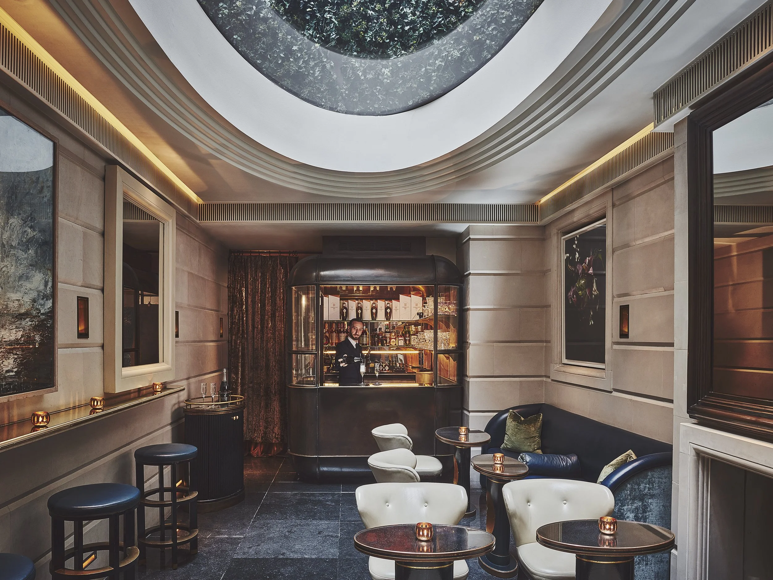 The Connaught.20.03.248548.jpg