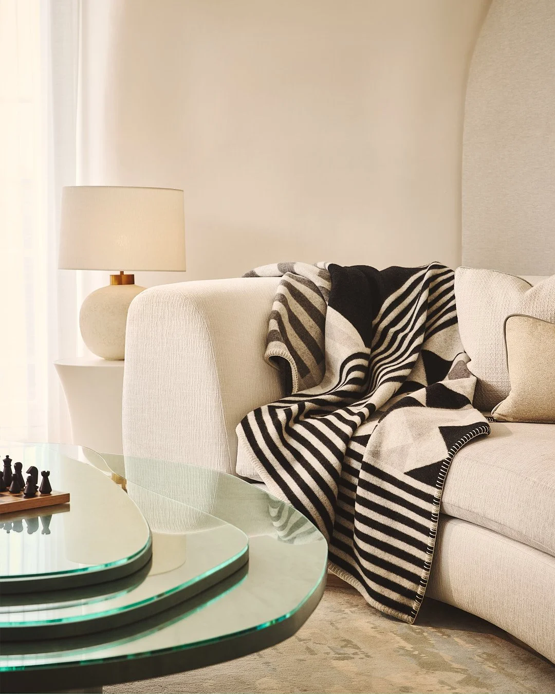 Room 712 284_low.jpg