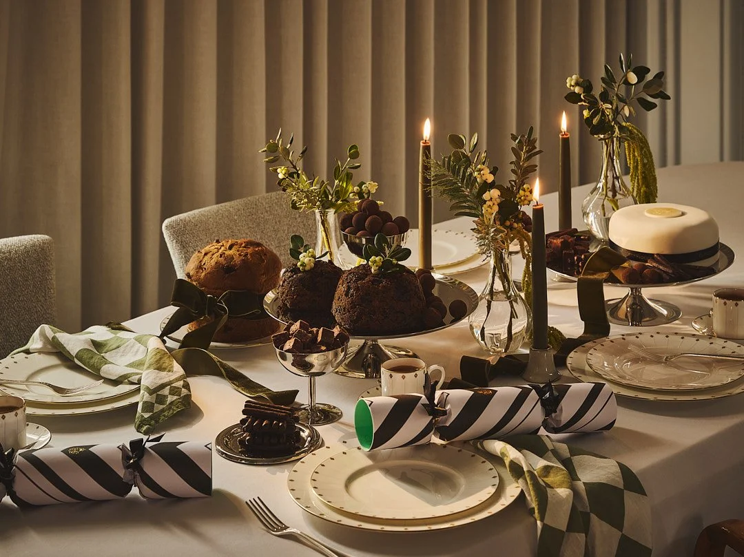 Claridges xmas retail 25 314_low.jpg