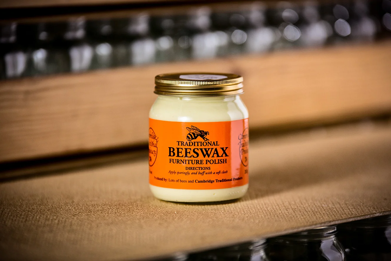 bees-wax-furniture-polish-natural-large-2.jpg