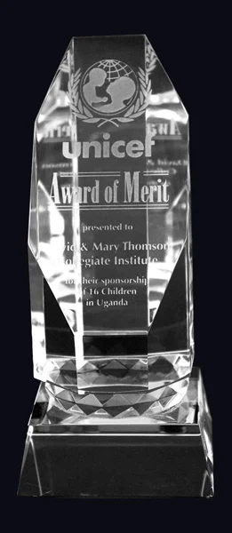Newcastle Crystal Award 2 Sizes (Engraving Included)