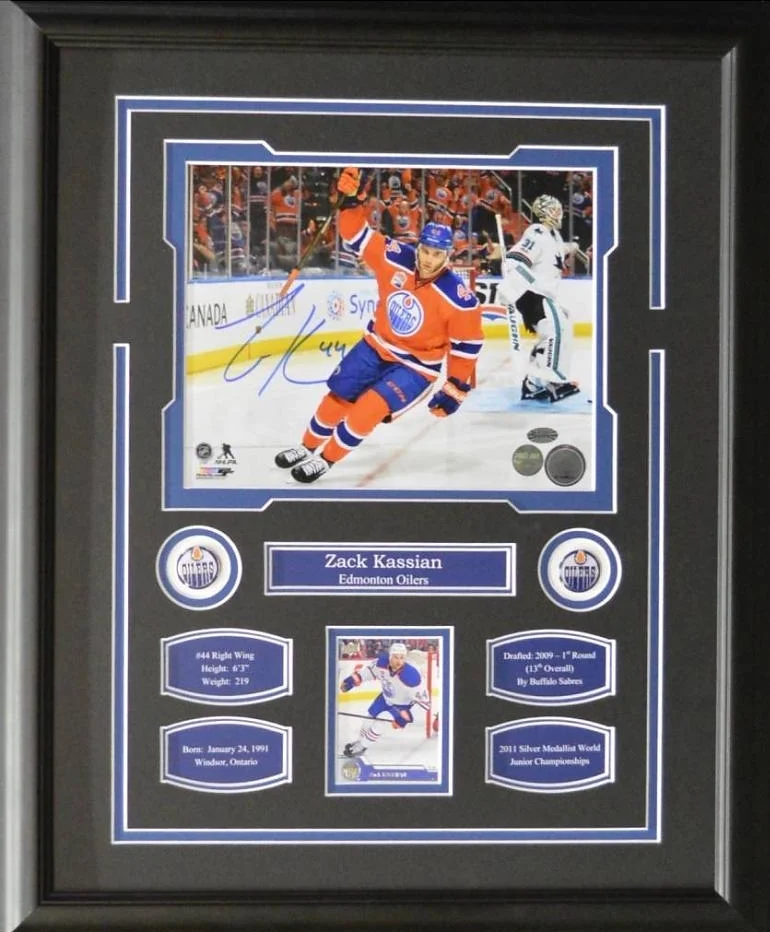zack-kassian-autograph-16x20-frame-edmonton-oilers.jpg