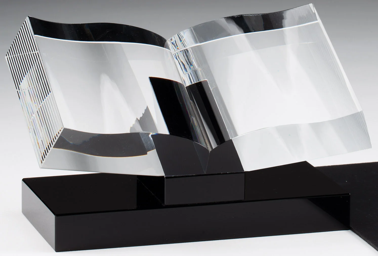 Crystal Bible 7.5 x 4.75" (Includes Engraving)