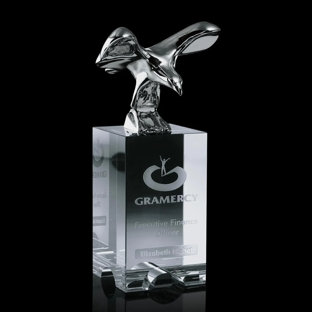 Eldorado Eagle Award 8" (Engraving Included)