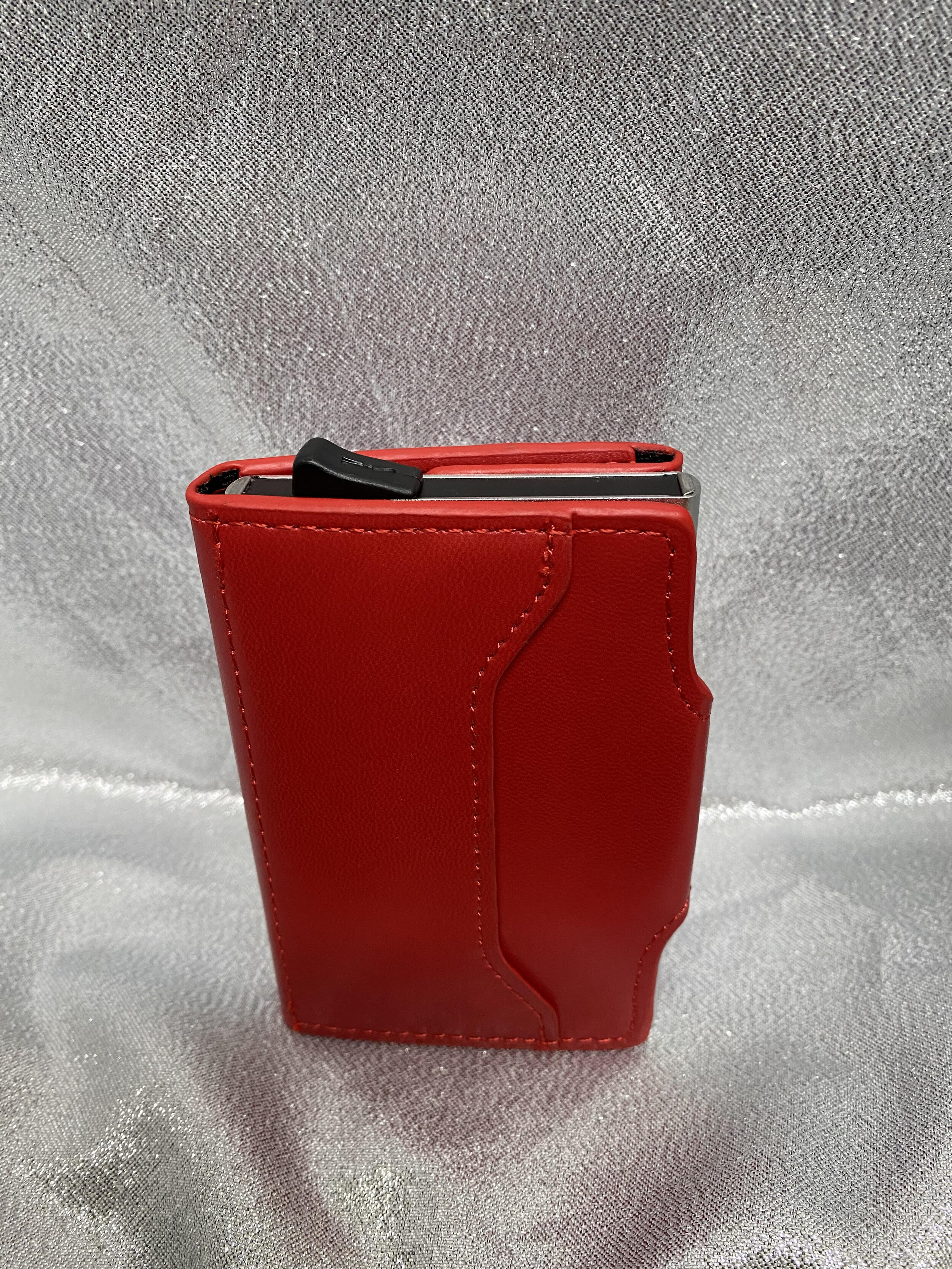 red wallet.jpg