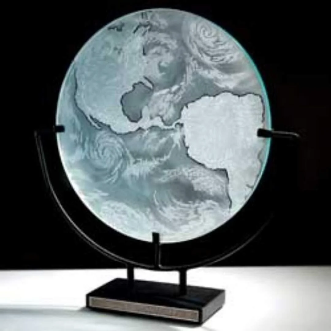 Universe Award 25" (Engraving Included)