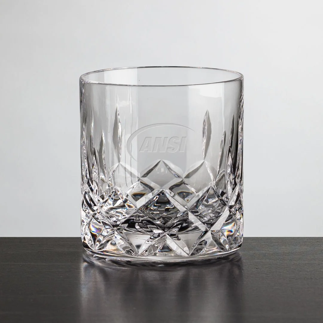 Denbi on the rocks.jpg