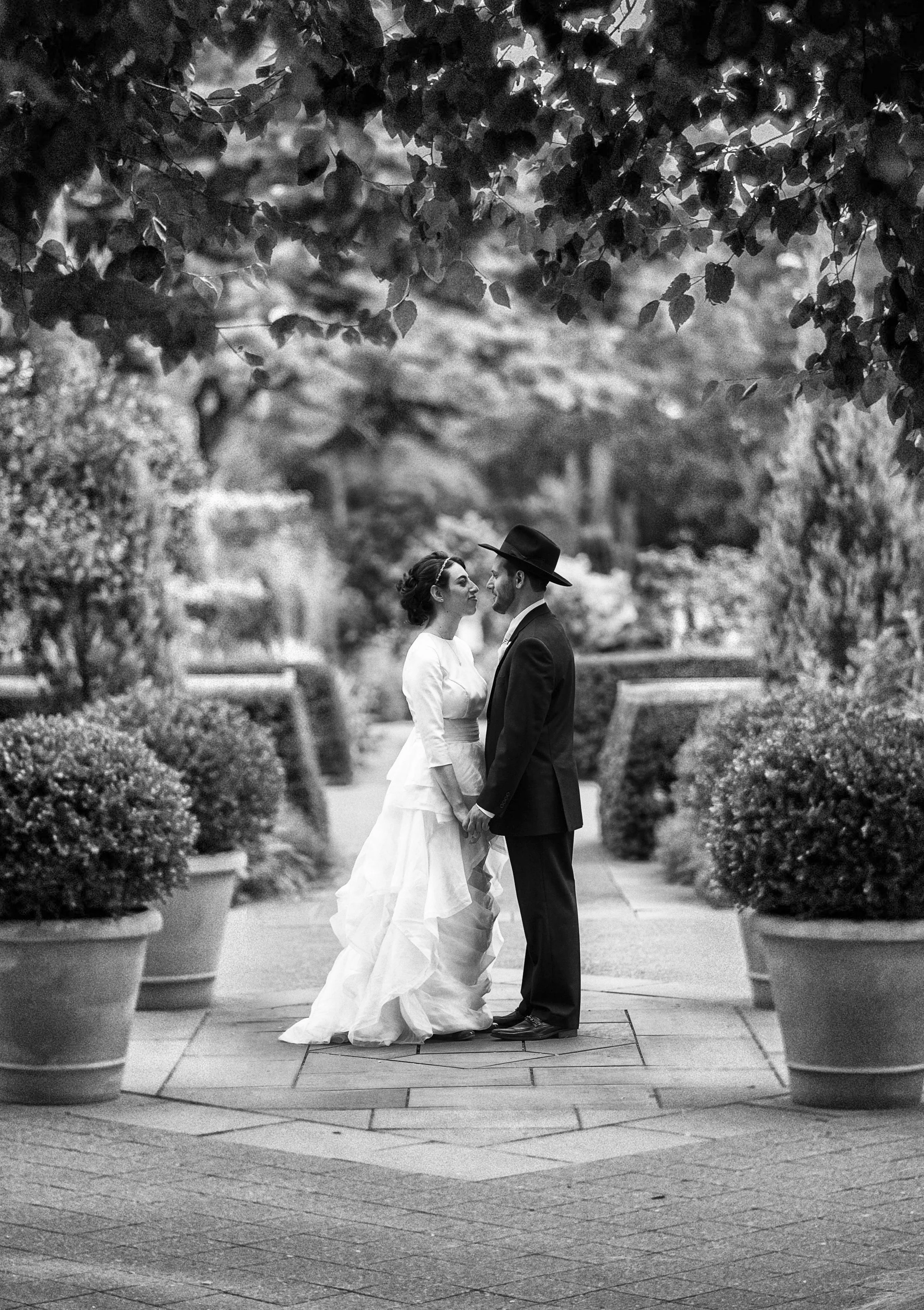 BotanicalWeddingPortrait copy (1)_1.jpg