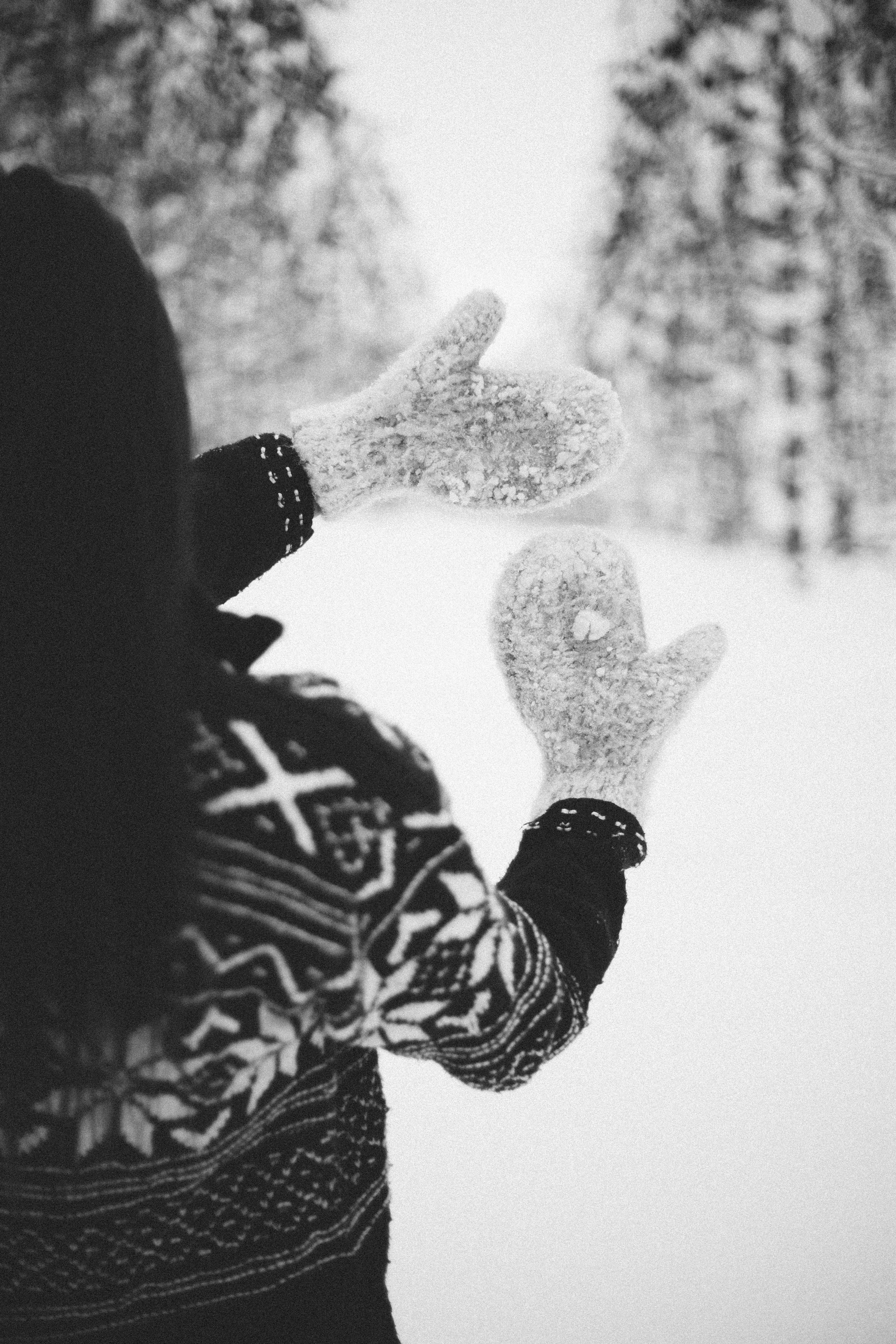 If you are from Michigan you will understand this photo! I love that she is using actual mittens :)