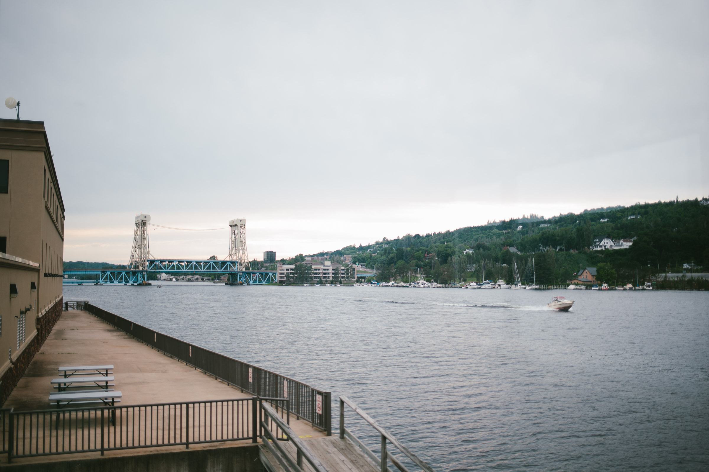 A reception right next to the Portage Canal...i'm in!