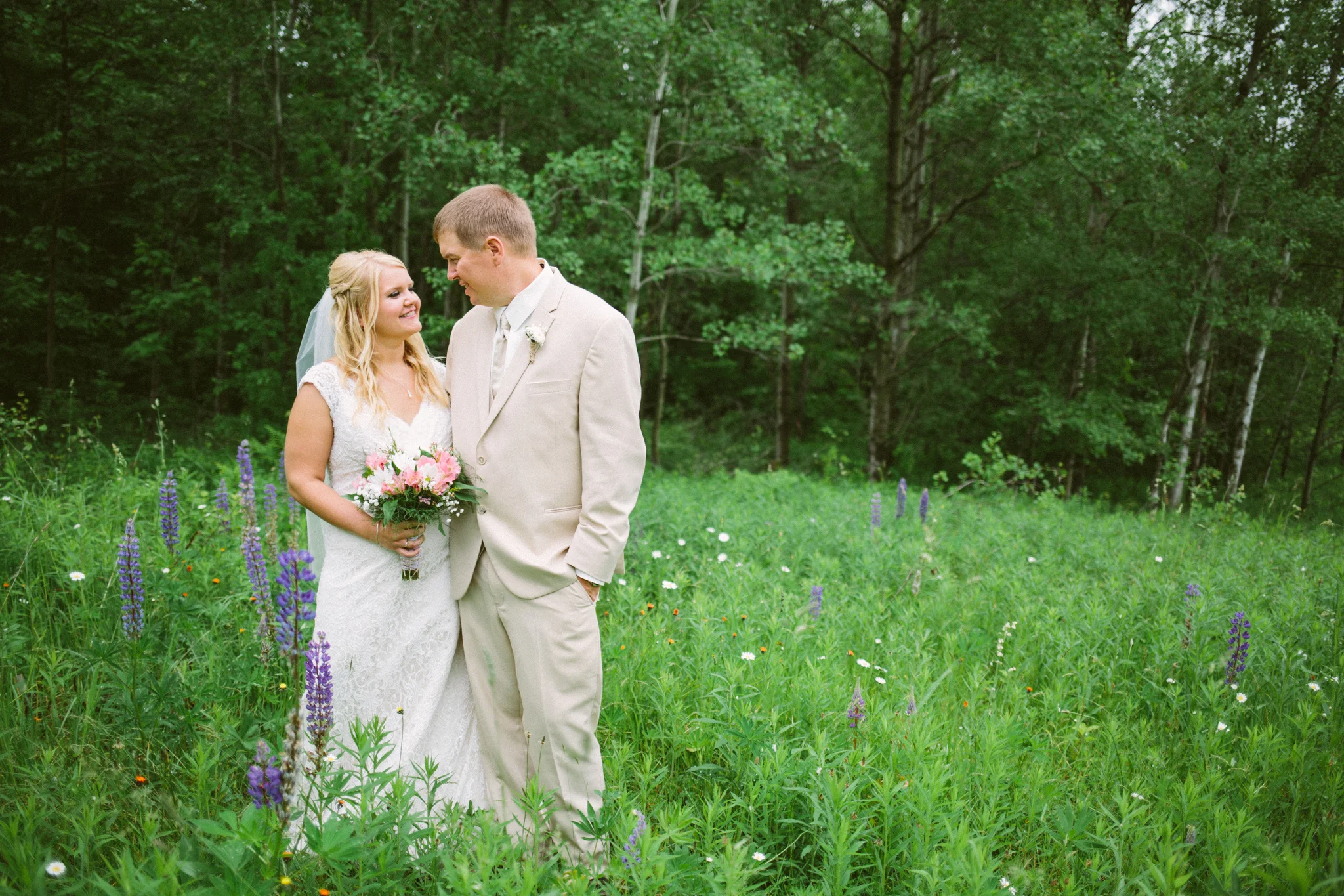 Danielle & Mark | South Range, MI Wedding