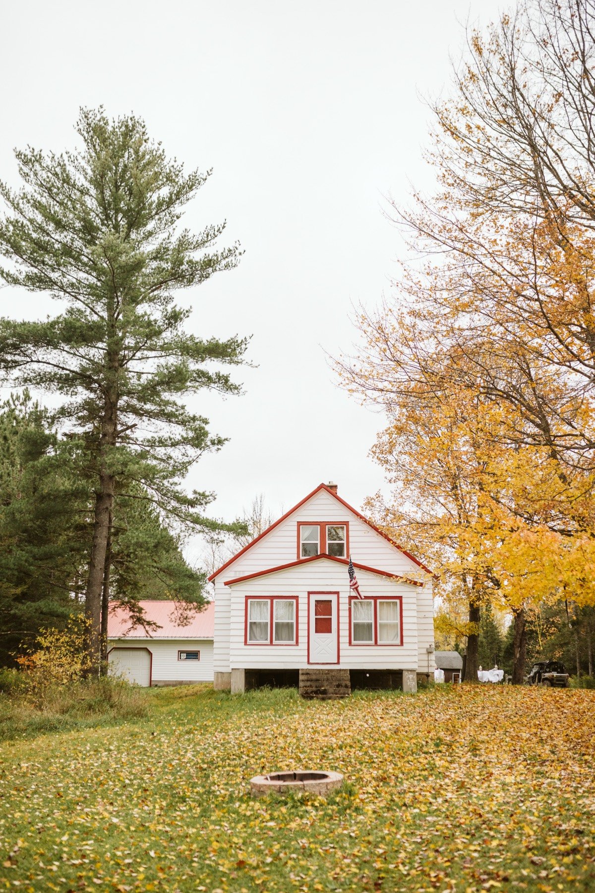 07_Upper Peninsula Michigan Fall Wedding at a Summer Home-9344.jpg