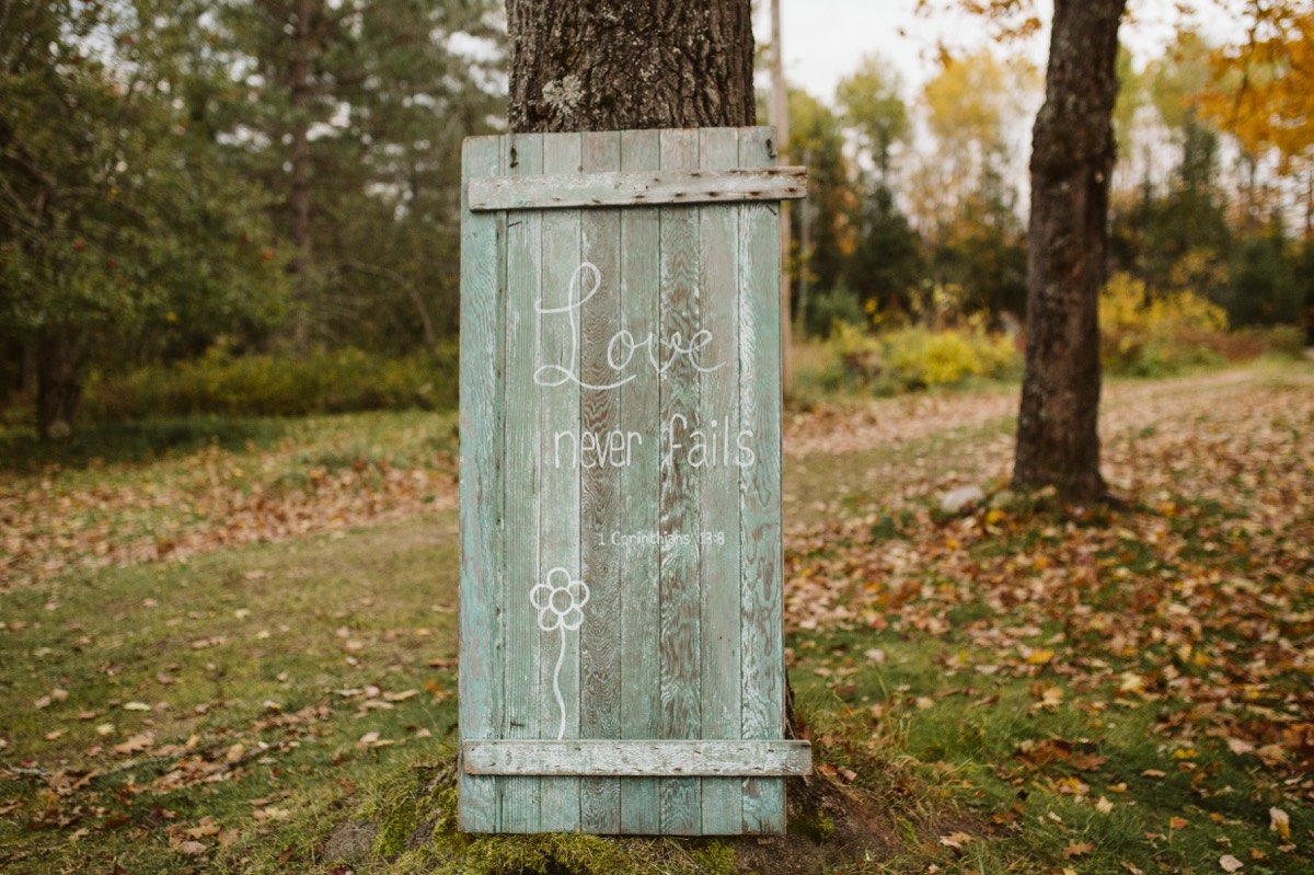 17_Upper Peninsula Michigan Fall Wedding at a Summer Home-1682.jpg