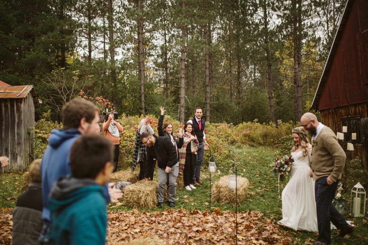 26_Upper Peninsula Michigan Fall Wedding at a Summer Home-0289.jpg