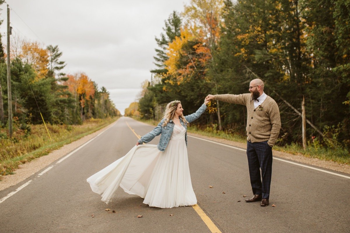 49_Upper Peninsula Michigan Fall Wedding at a Summer Home-1274.jpg